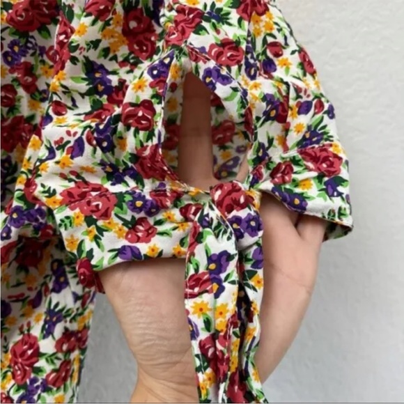 Faithfull the Brand Lucy Crop Wrap Top - Picture 3 of 4